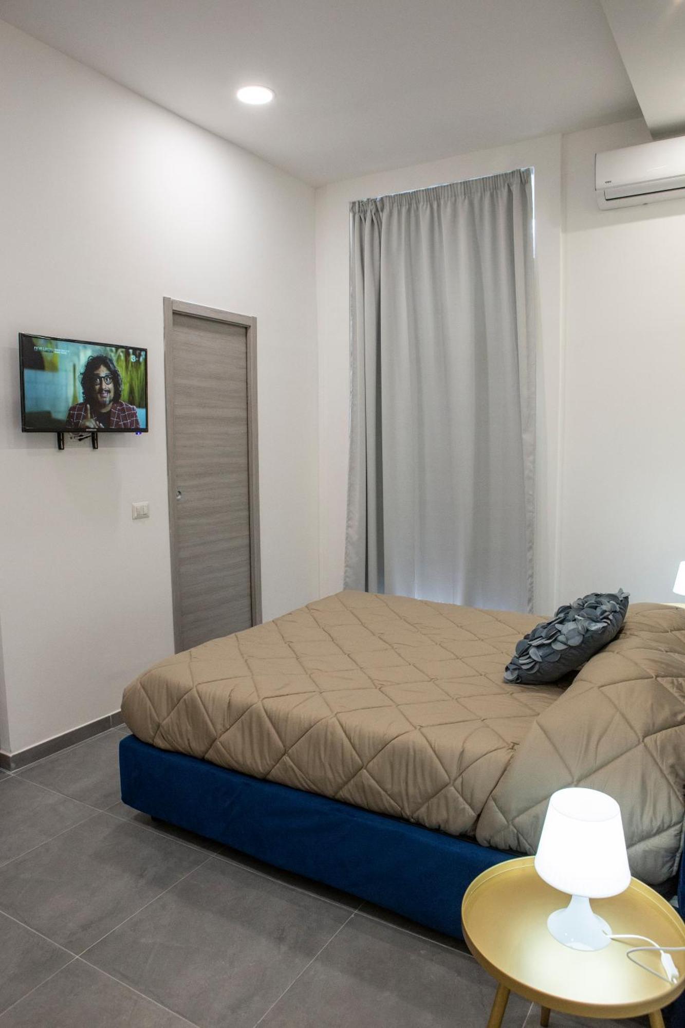Bed and Breakfast Napoli Skyport Екстер'єр фото