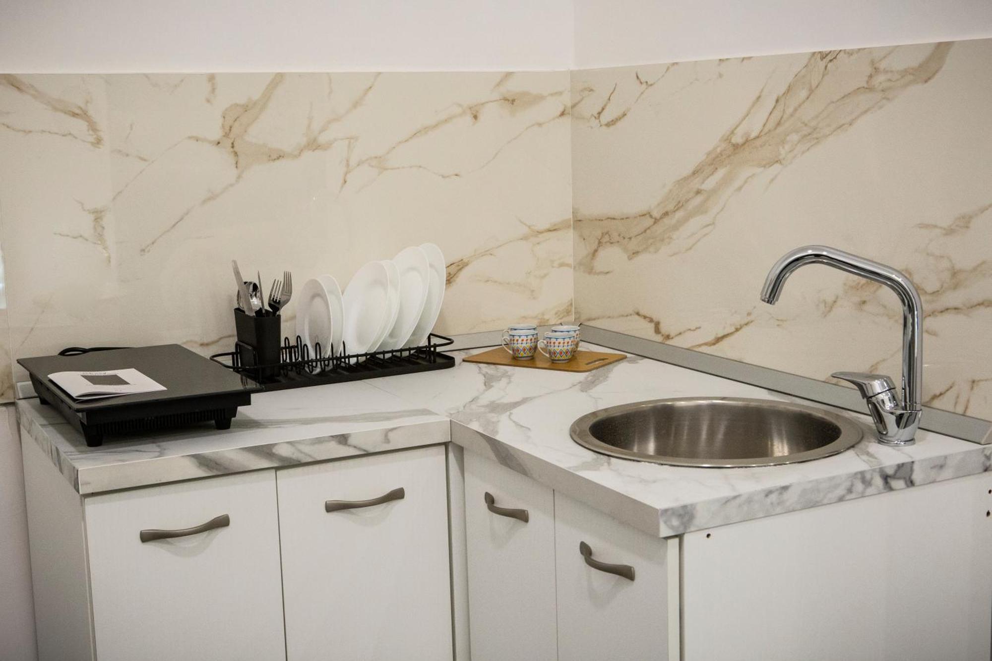 Bed and Breakfast Napoli Skyport Екстер'єр фото
