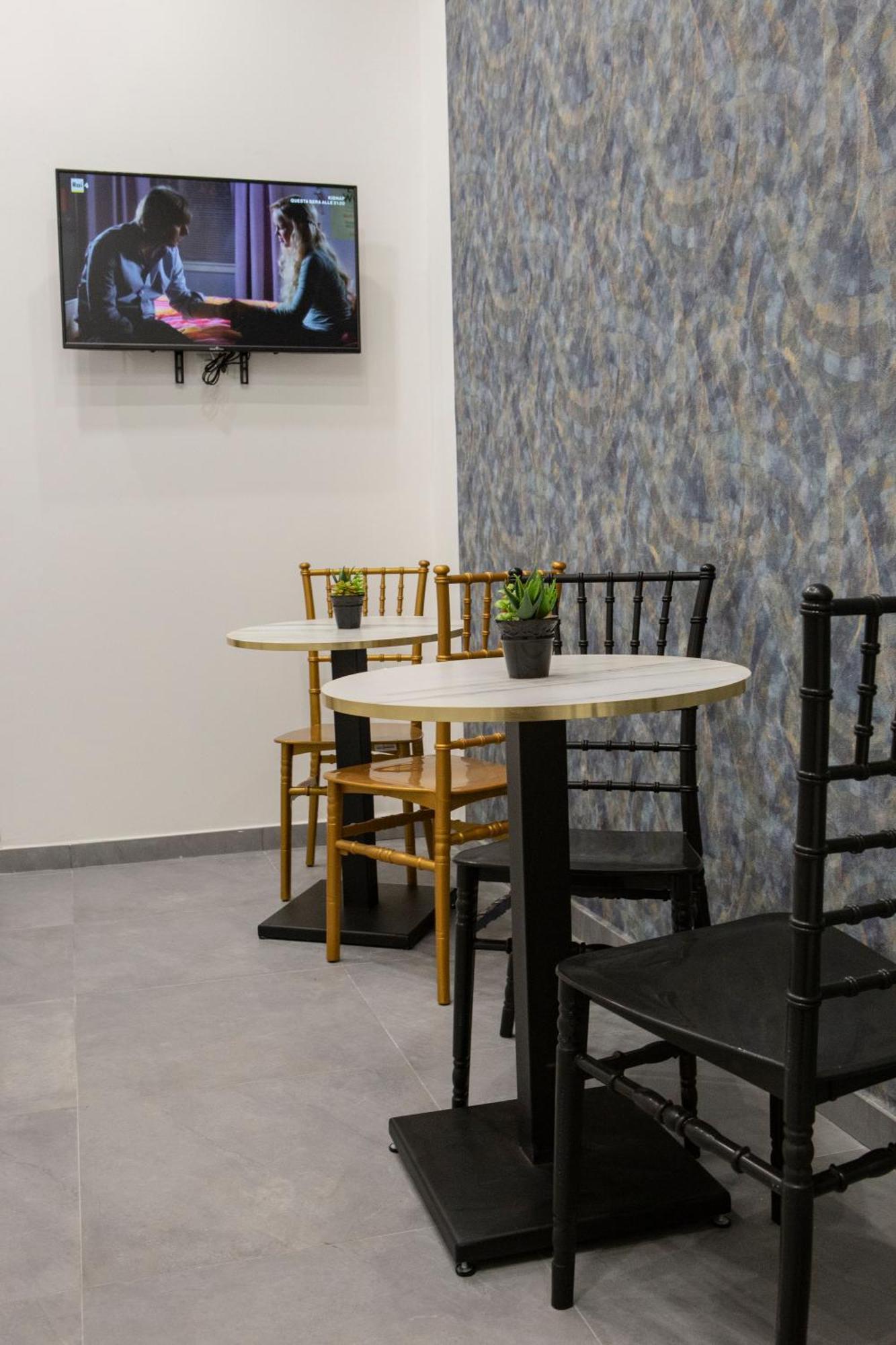 Bed and Breakfast Napoli Skyport Екстер'єр фото