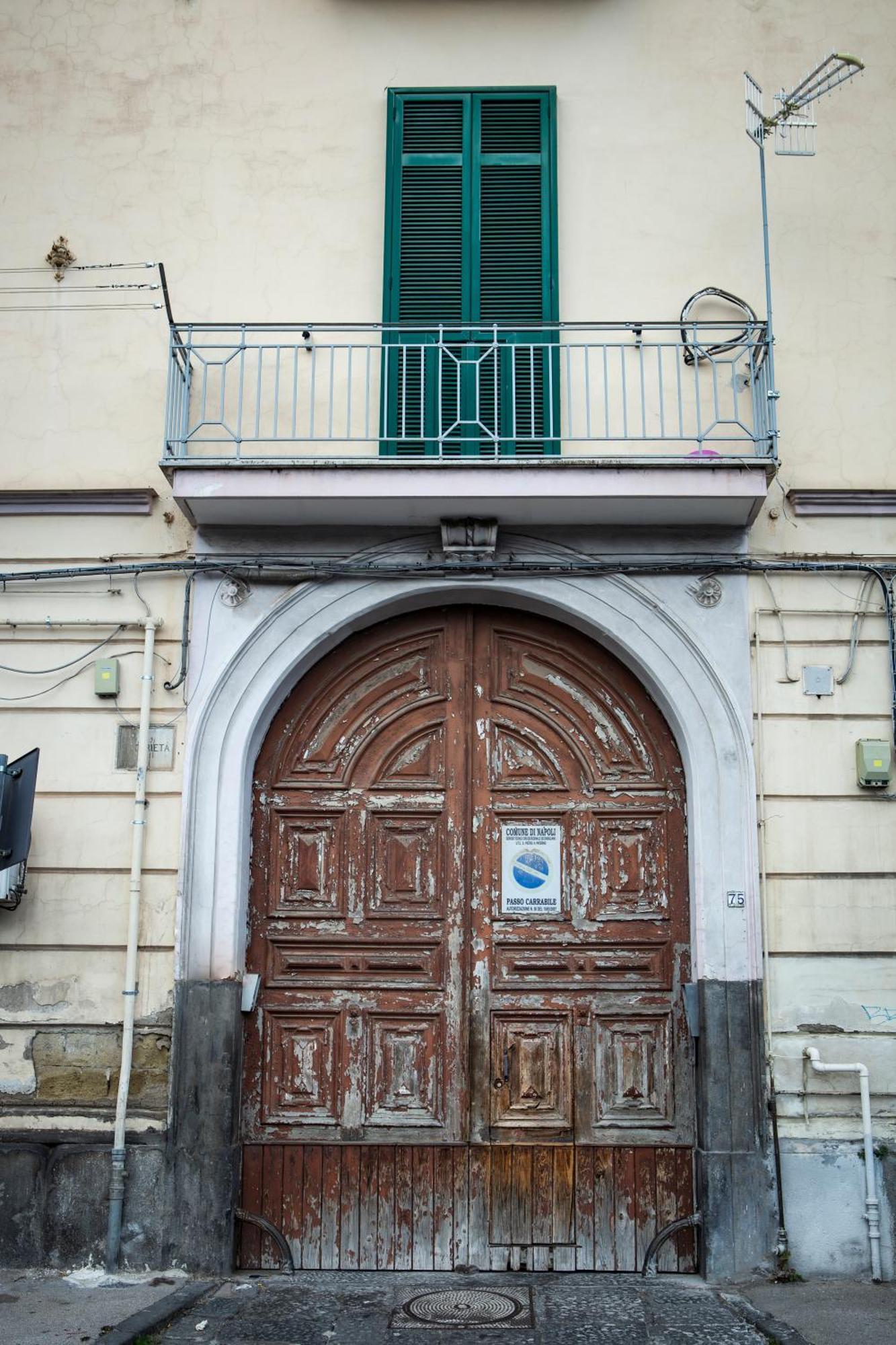 Bed and Breakfast Napoli Skyport Екстер'єр фото