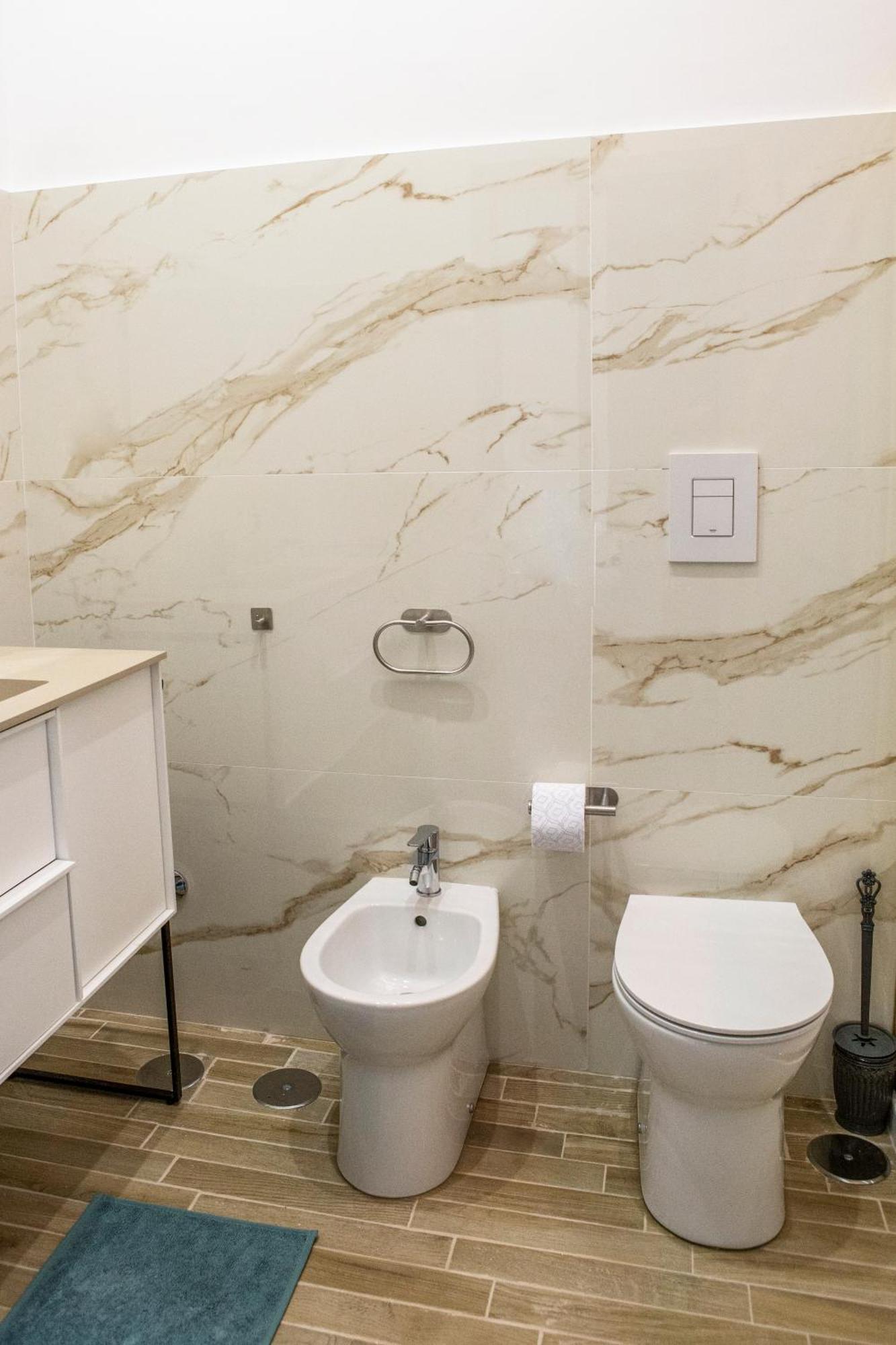 Bed and Breakfast Napoli Skyport Екстер'єр фото